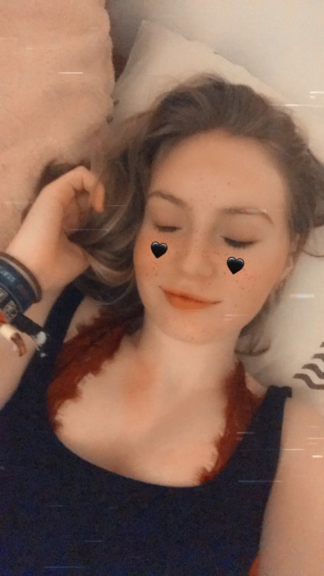 Lil Diamond top model pics