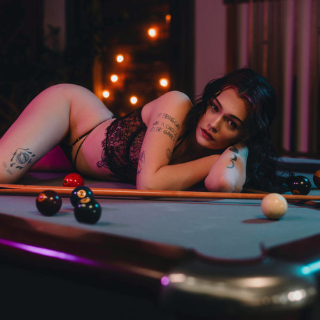 Miss Shy model top gallery