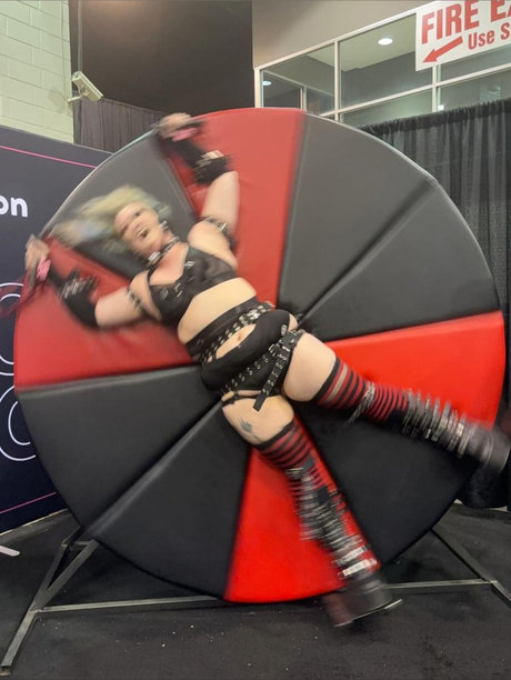 Lilbaby free pornstar img