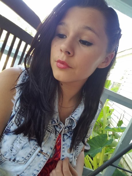 lil Emo Mami beautiful pornstar img