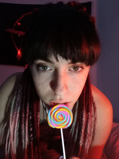 lil satan s baby nude star photo