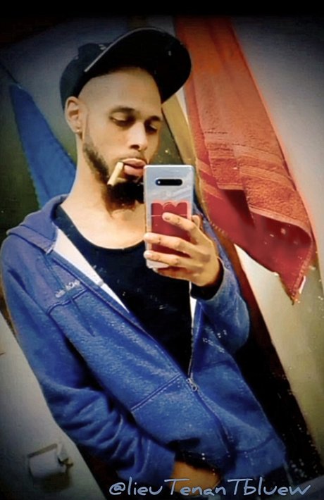 bluew actress galleries