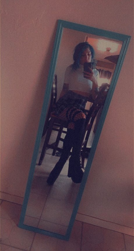 Lovely coconut naked actress images