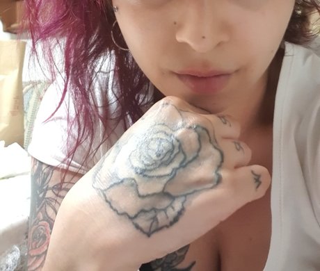 Inkedgirl1992 star exclusive image