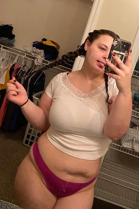 Lovebug646 hot star picture