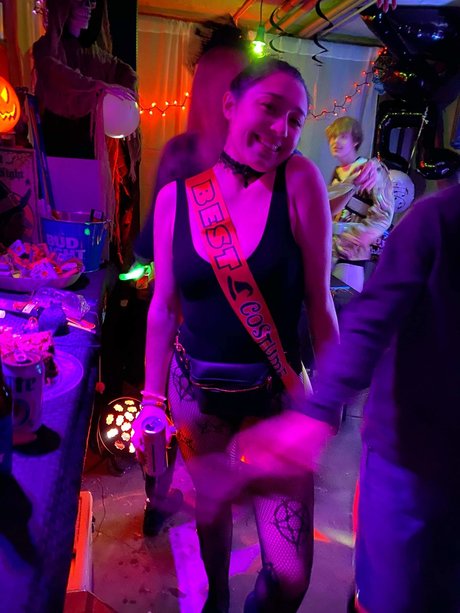 YourePrettyLittleSecret beautiful pornstar pictures