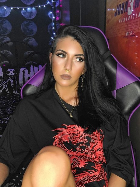 L re Valdis free actress pictures