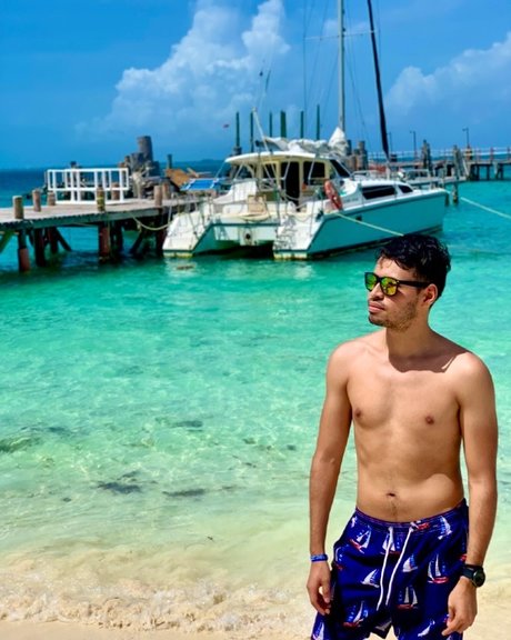 Daniel Huerta porn model image