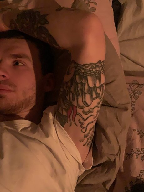 Loony Roller model nudes pictures