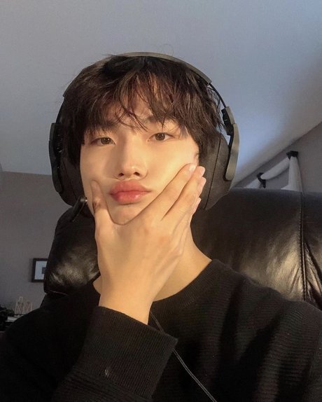 Danny Chechong star naked image