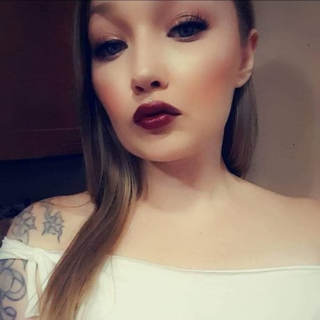 London Winner pornstar pretty photo