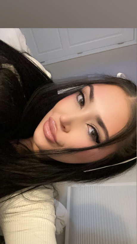 LONDON art model pictures