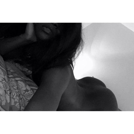 Pussefairyy_ exclusive pornstar pic