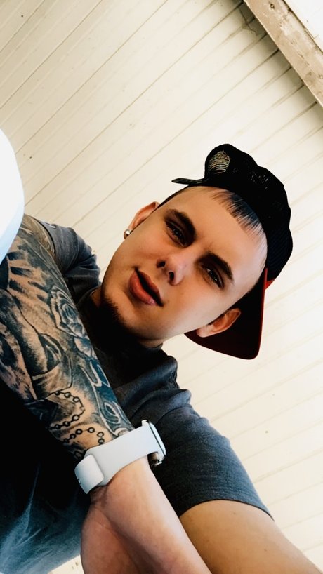 Chris hatcher exclusive model pic