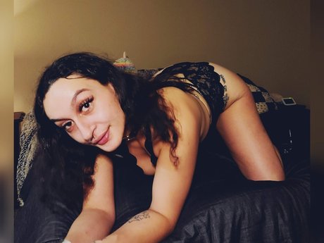 Lovely Luna_ erotic model archive