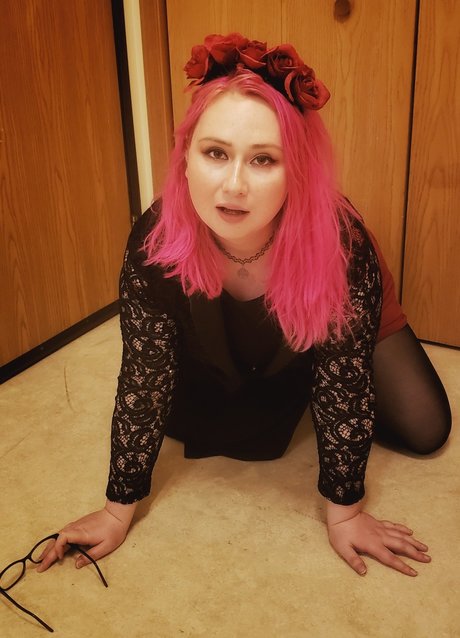 Madam Silas pornstar sexy gallery