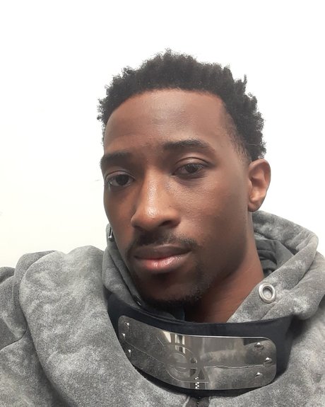 Mad Mouse porn model pic