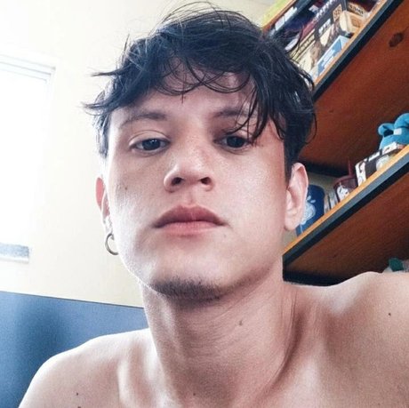 Sousa nude model pic