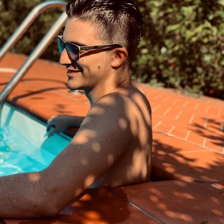 Merk_ star pornographic image