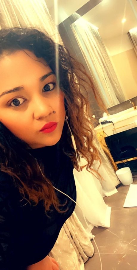 luxurenatacha model best gallery