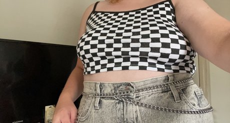 quinn_ model hot pic