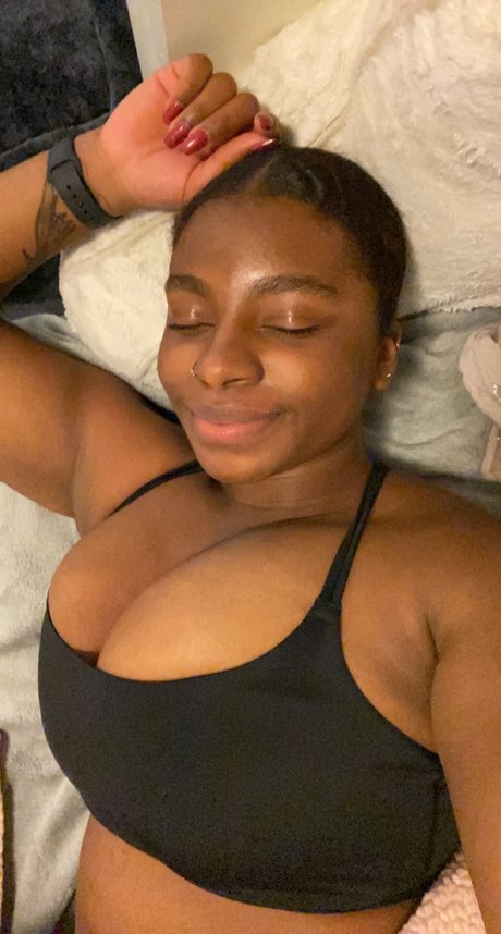 Lusting Libra_ high quality actress image