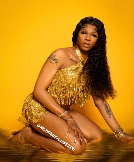 Lustii nude actress gallery