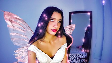 luly crow star nude photos