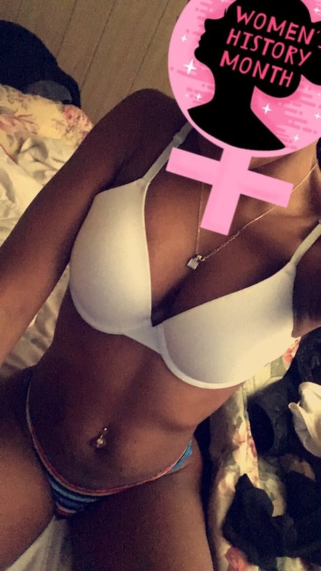 Lucy Lou beautiful pornstar galleries