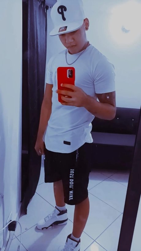 Luyel Gonzalez pornstar exclusive image