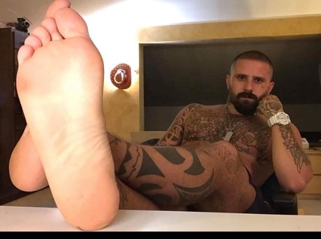 Lucas Sketch XXL 10 INCH_ adult model pic