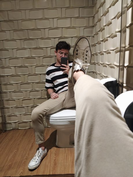 Lucas NYC pornstar art gallery