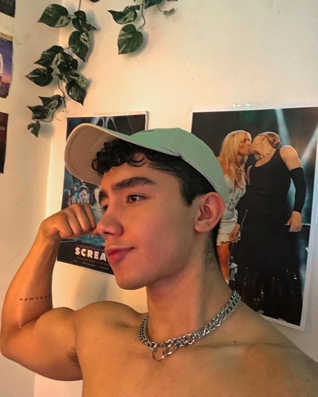 Marlo Nolen exclusive actress photos