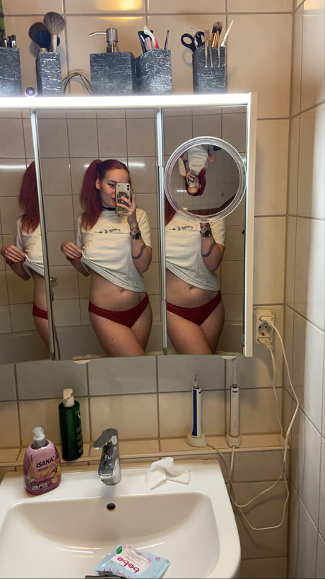 Marlene perfect pornstar img