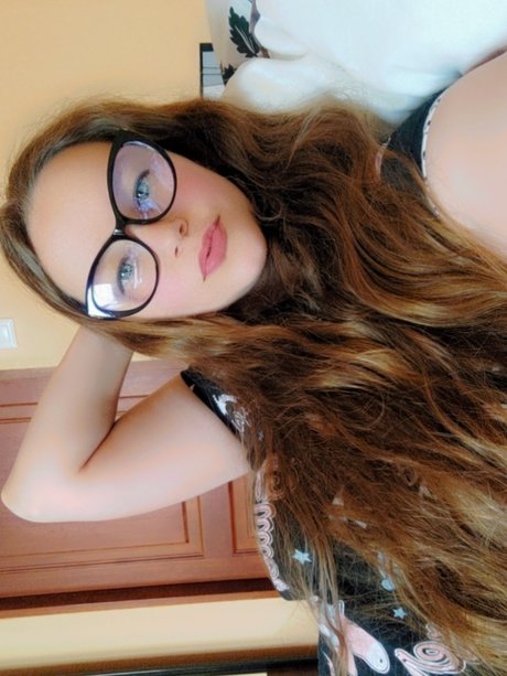 MarlenaHOT free star photo