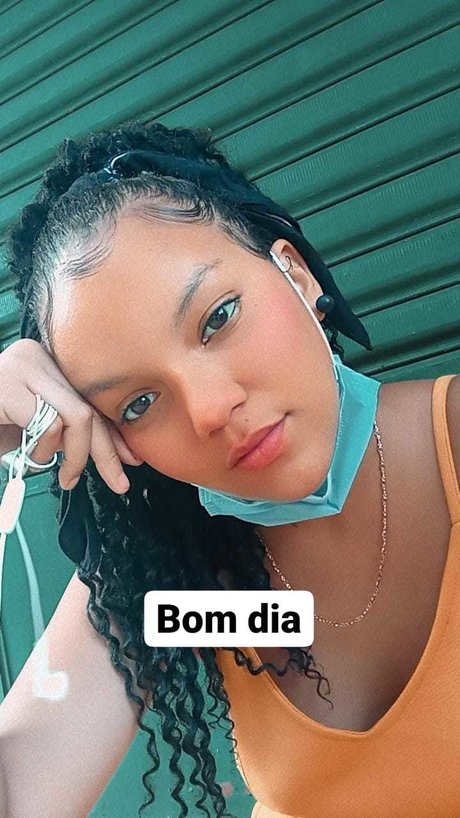 Mari Sinfonte free pornstar pic