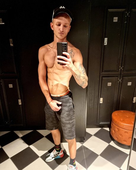 MARIO BLACKSTAR erotic model gallery