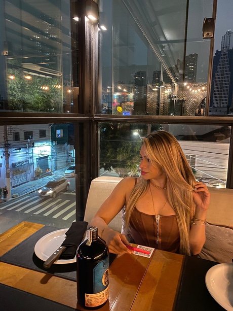 Mariana Nova best star image