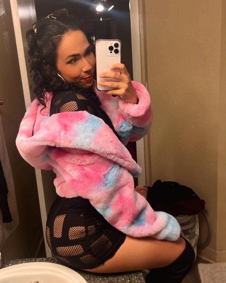 Maria Saadi star naked gallery