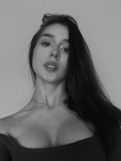 Maria Saeteros top model photos