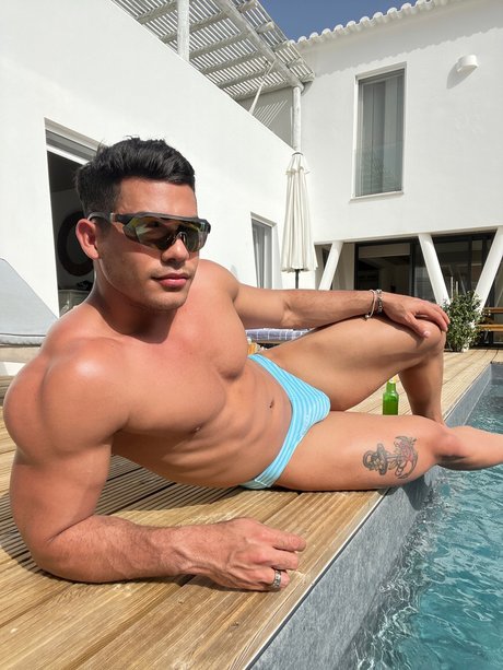 Brandofit star nude image