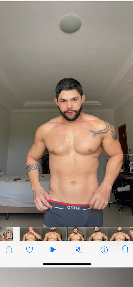 Marcio Ruy Barbosa star sexy pics