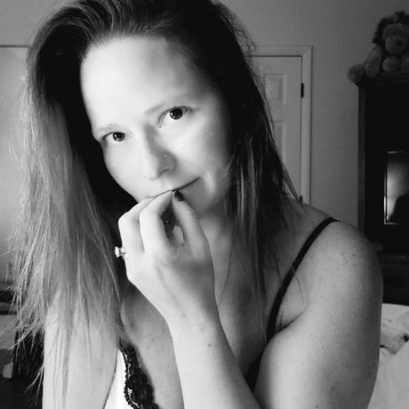 Amanda Jo model art image