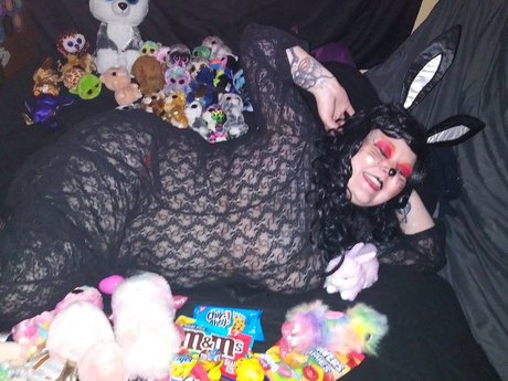 Maddy Madness porn model images