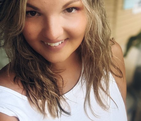 Renee Novela pornstar free galleries