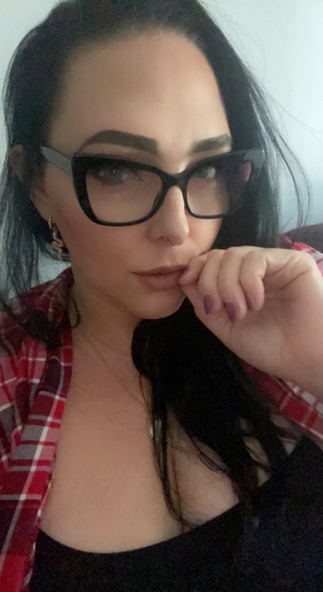 Mama Doone pornstar nude img