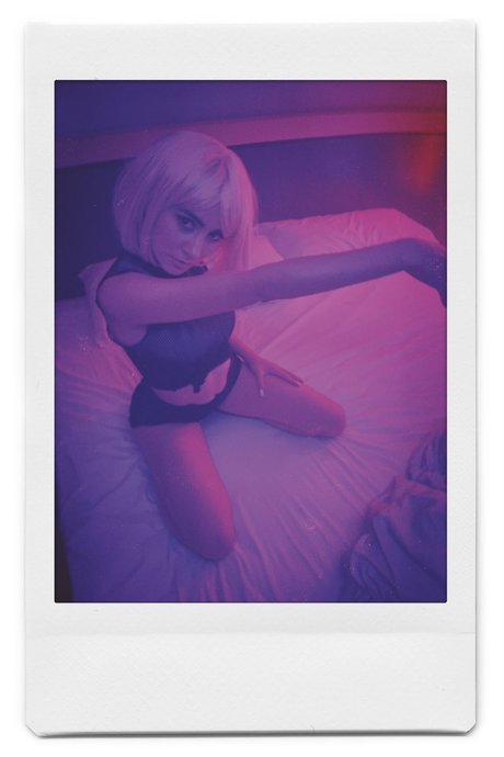 mala santa__ model pornographic photo