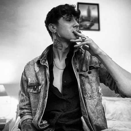 Makeouthill star xxx pictures