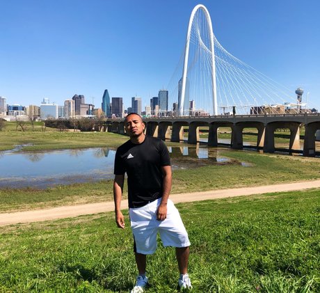 MAGNUM MORENO xxx pornstar image