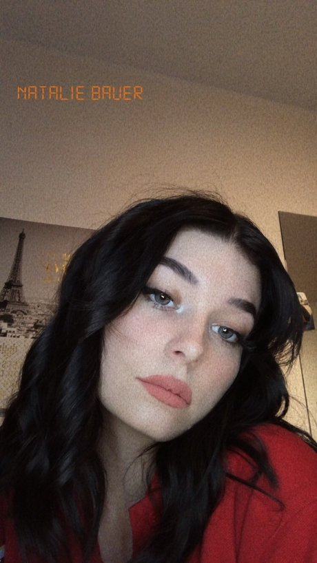 Eila Rau_ art model pics